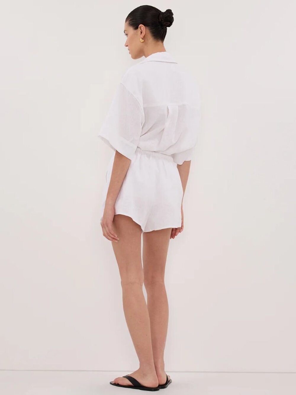 DISSH | Helena White Linen Short - Picture 3 of 6